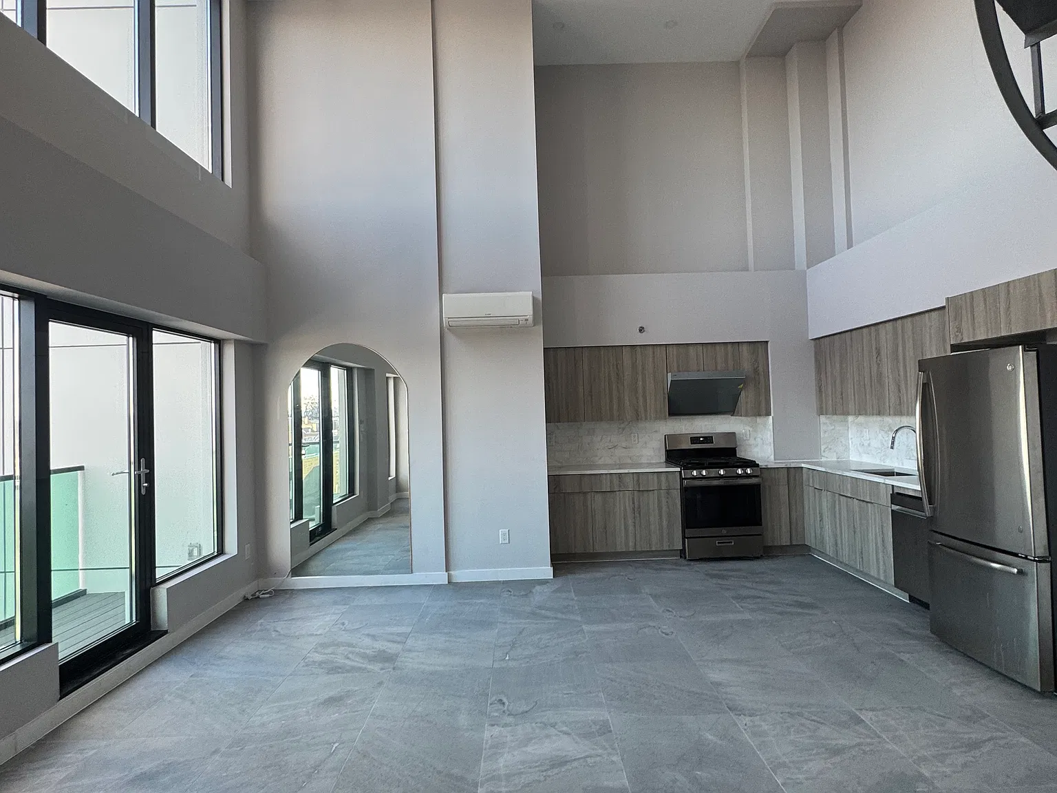 2 bed, $3,800 — Photo 4
