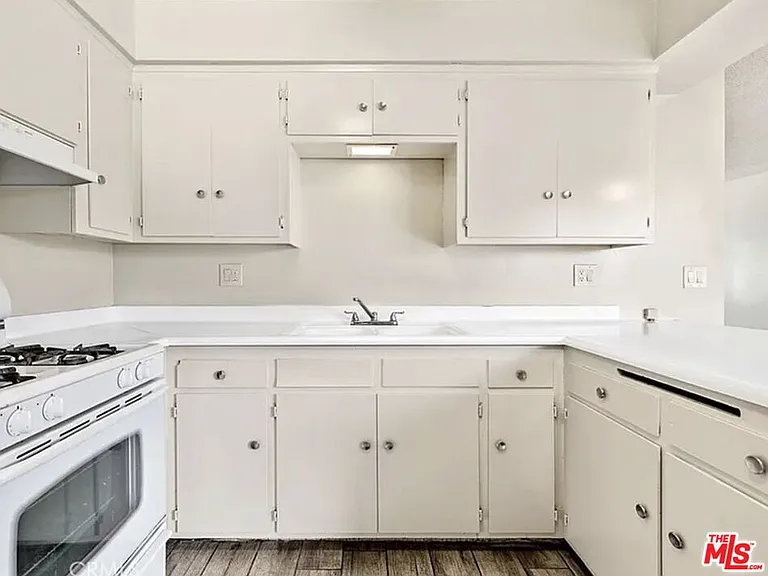 1601 Torrance Blvd #1 — Photo 7