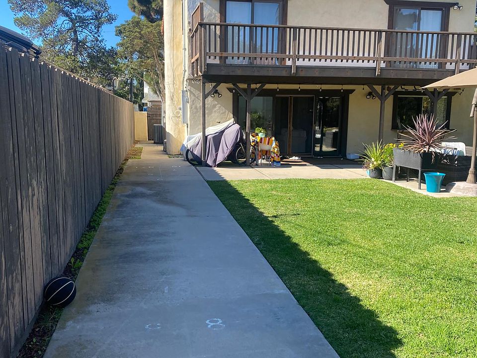2nd image of 1011 F Ave
