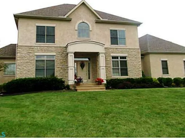 4176 Ashbury Dr NW, Carroll, OH 43112