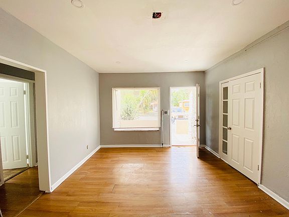 3rd image of 4609 NW 11th Ave