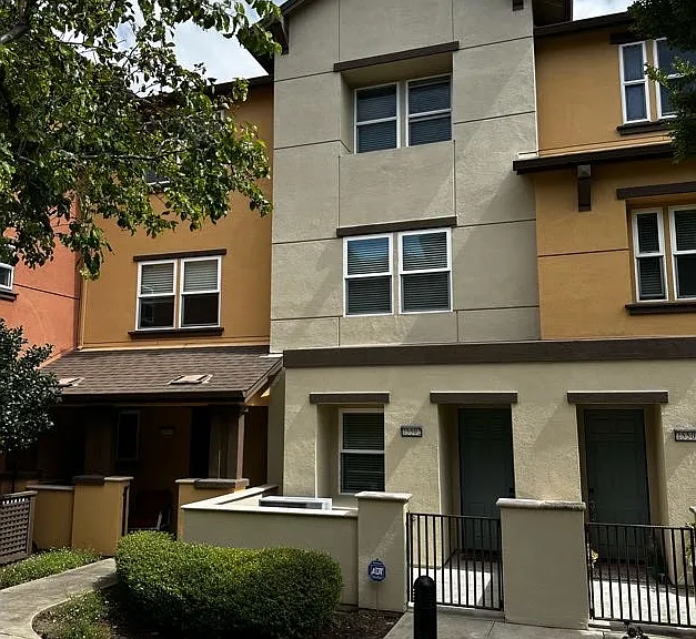 25502 Huntwood Ave — Photo 44