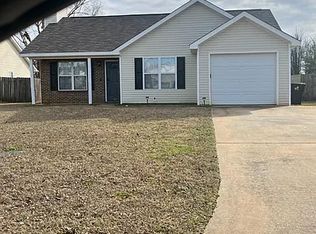 123 Chadwyck Cir, Bonaire, GA 31005