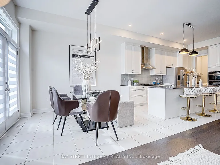 38 Settlers Rd E — Photo 15