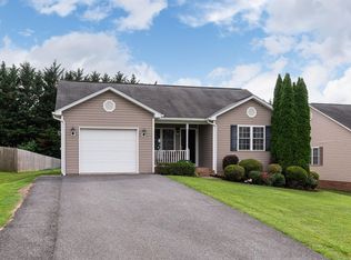 35 Kite Pl, Waynesboro, VA 22980
