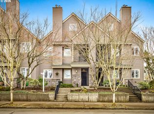 210 NE 5th St, Gresham, OR