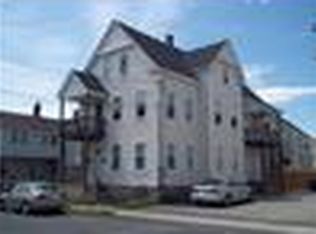 42-44 W School St, West Springfield, MA 01089