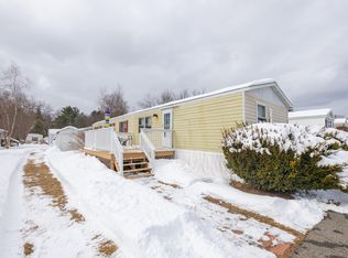 36 Fairview Dr, Lisbon, ME 04250