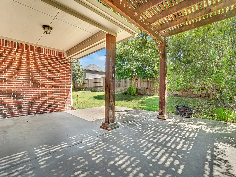 444 Wildwood Dr — Photo 33