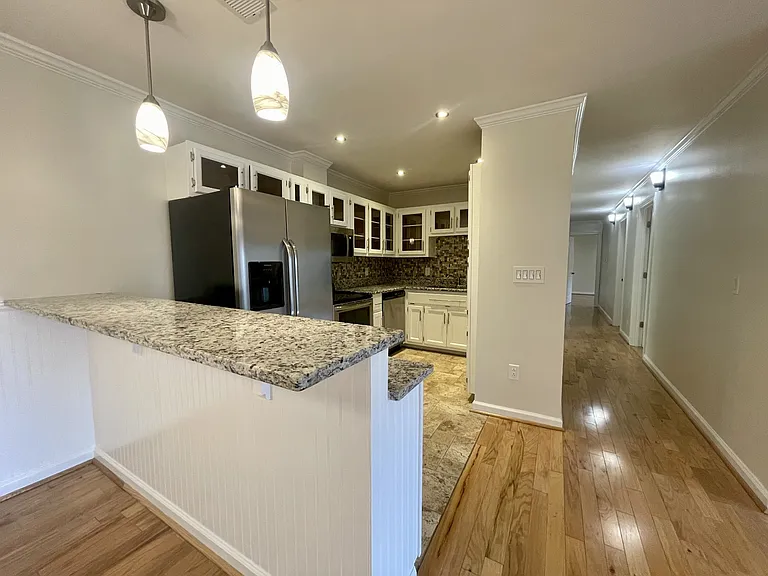 21 Vaughns Gap Rd #28B — Photo 8