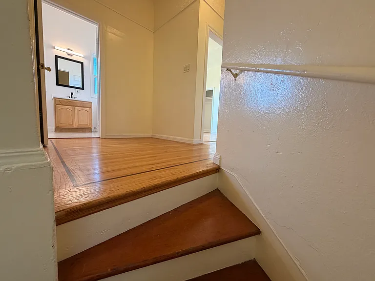 1008 Huron Ave #1008 — Photo 4