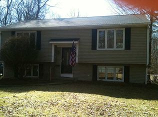 7 Boswell Trl, Foster, RI 02825