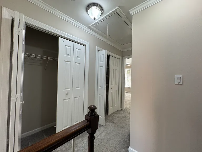 61 Mount Vernon Cir — Photo 52