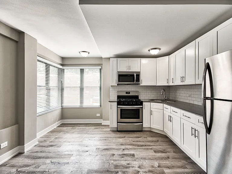 2545 W Fitch — Photo 13