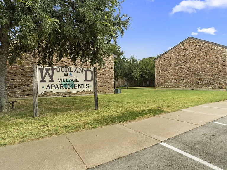 WOODLAND VILLAGE — Photo 13