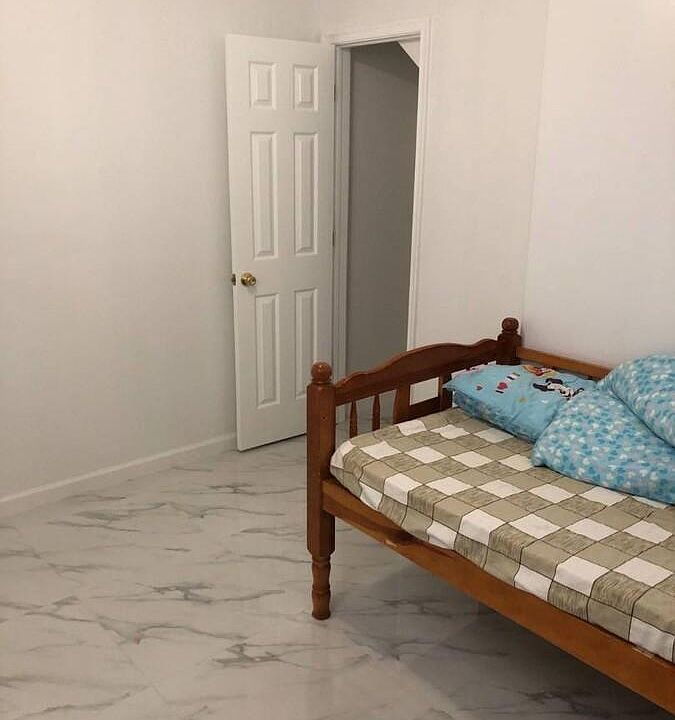 2nd image of 10 Saint Johns Ave