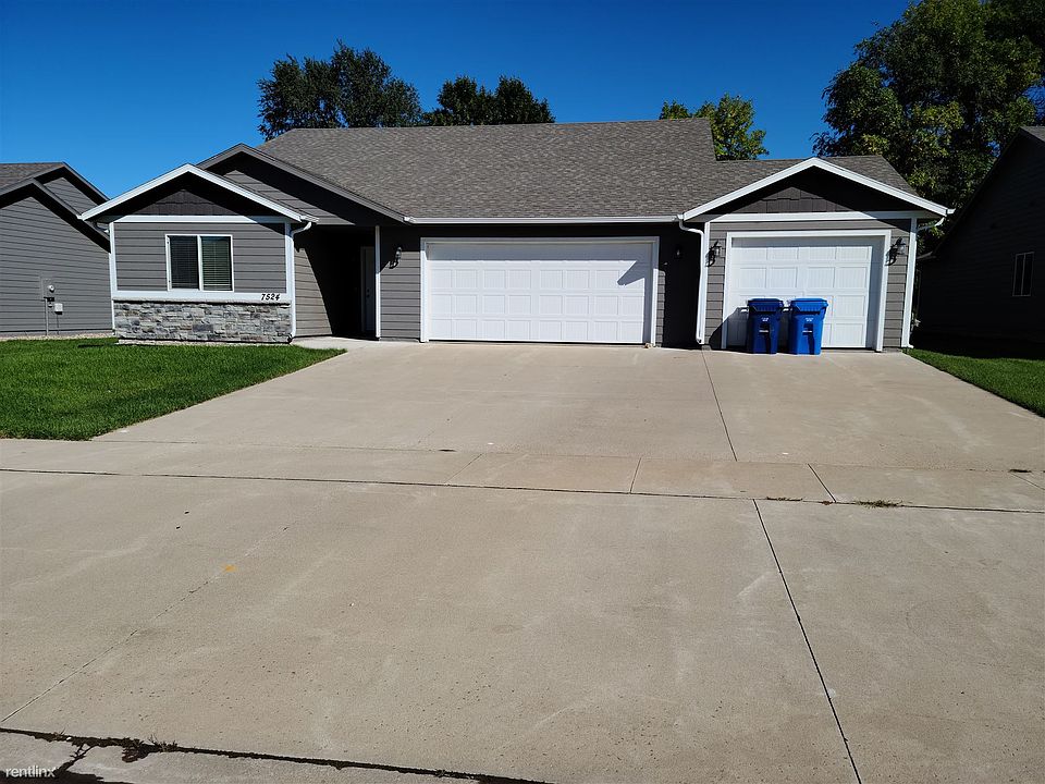 7516 S Beal Ave, Sioux Falls, Sd 57108 