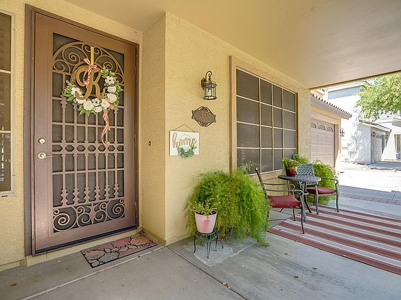 4th image of 18930 E Raven Dr