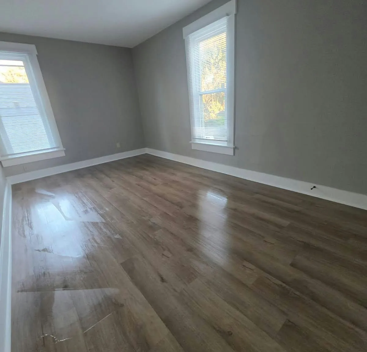 709 Cottage Avenue, Unit B — Photo 3