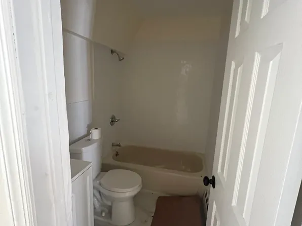 139-12 Springfield Blvd #1, Springfield Gardens, NY 11413