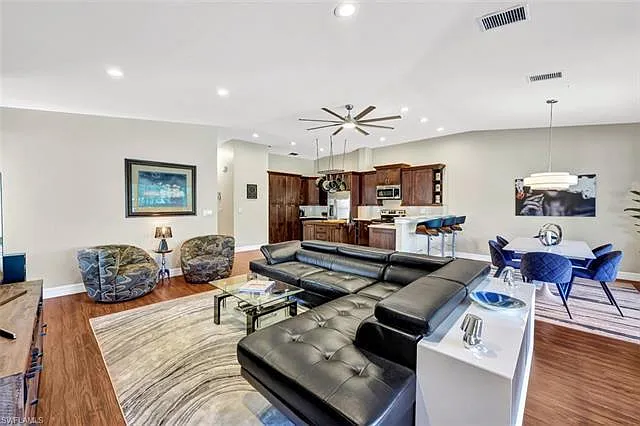 2426 Orchid Bay Dr #204 — Photo 6