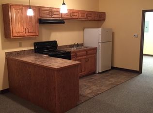 102 E 8th St APT B, Pittsburg, KS 66762
