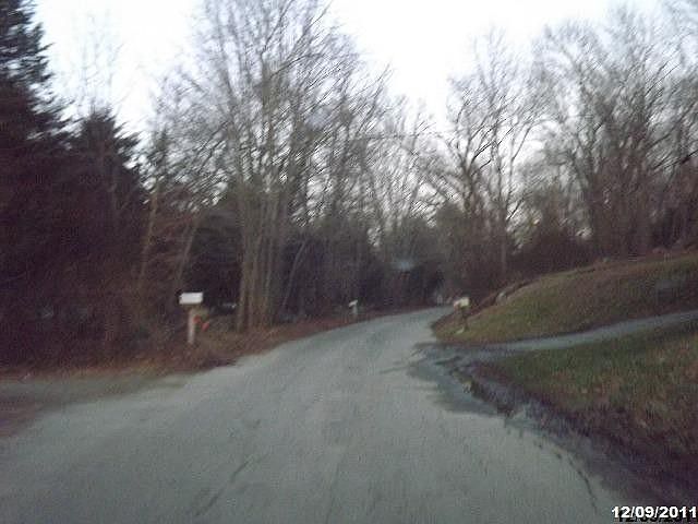 2nd image of 17 Old Plainfield Rd