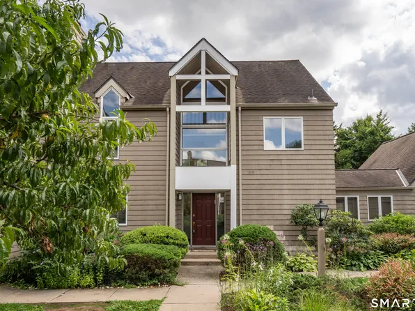 5 Timberwood Road #5, West Hartford, CT 06117