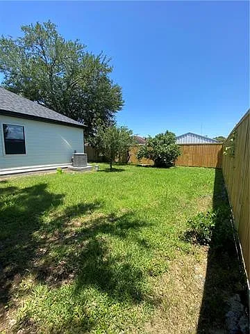 2029 W Beauregard St — Photo 12