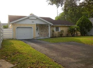 15123 SW 143rd Ave, Miami, FL 33186