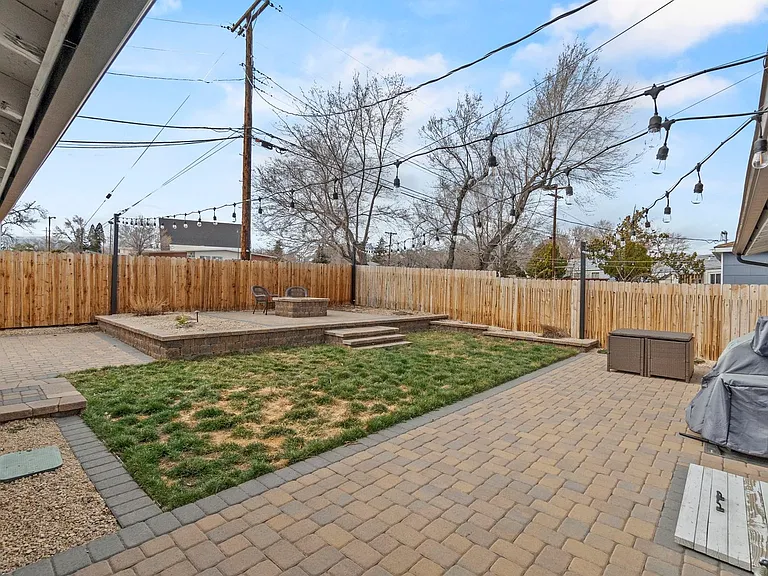 701 Bowman Dr — Photo 31