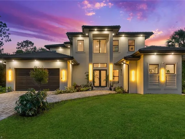 2227 21st ST SW, NAPLES, FL 34117