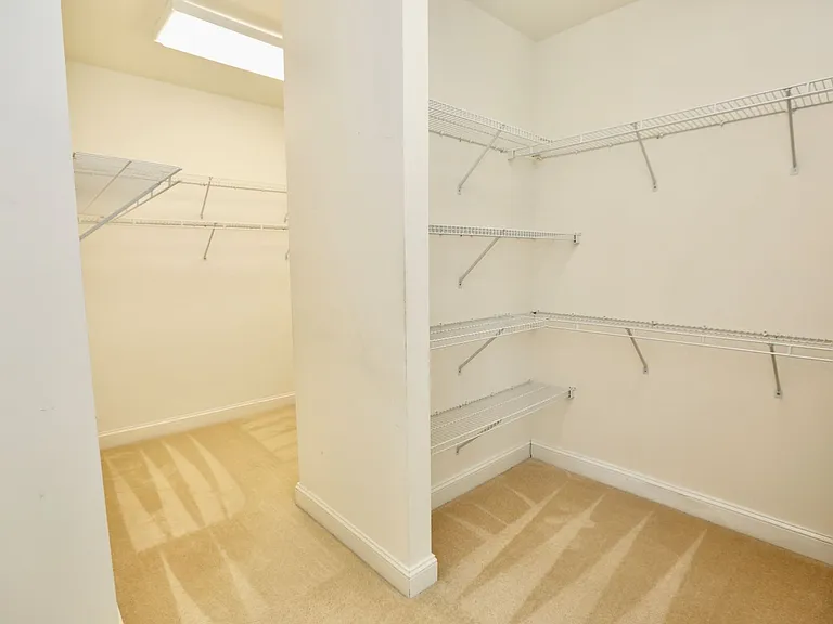 1709 Timber Ridge Ct — Photo 36