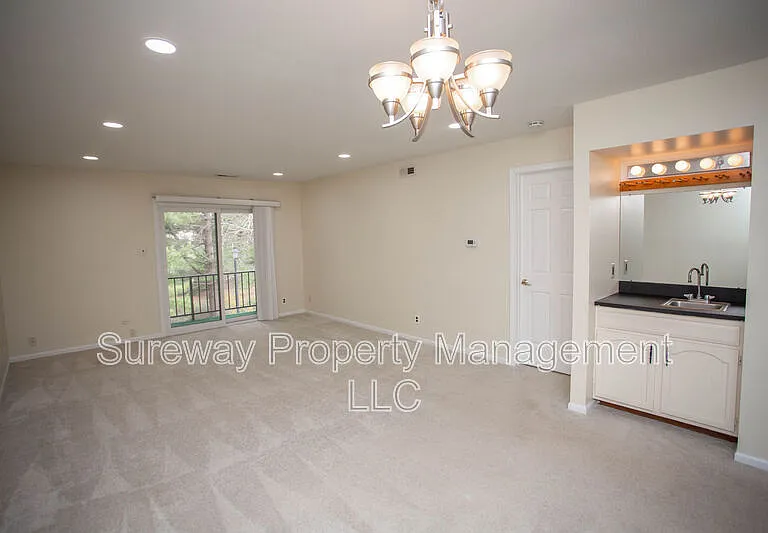528B Willow Turn — Photo 6