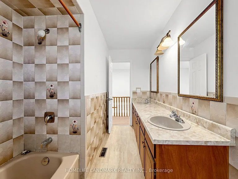 23 Dorian Pl — Photo 33