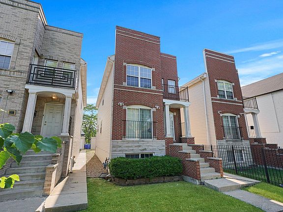 4th image of 1526 S Kedvale Ave