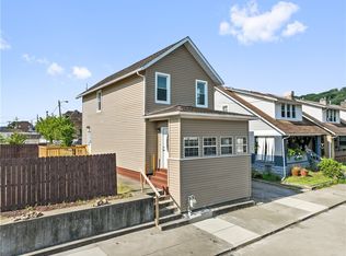 713 19th St, Beaver Falls, PA 15010