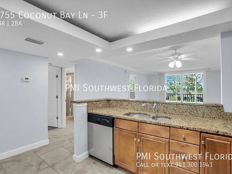2755 Coconut Bay Ln #3F — Photo 5