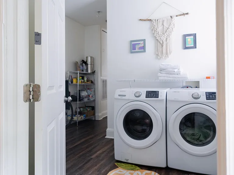 laundry/ utility area