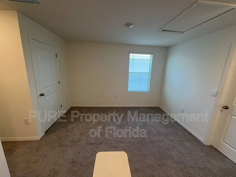 8702 SW 46th Ave — Photo 24