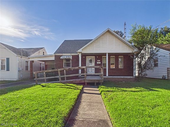 2nd image of 3007 10th Ave