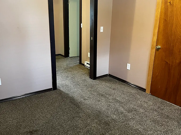 2nd floor bedroom