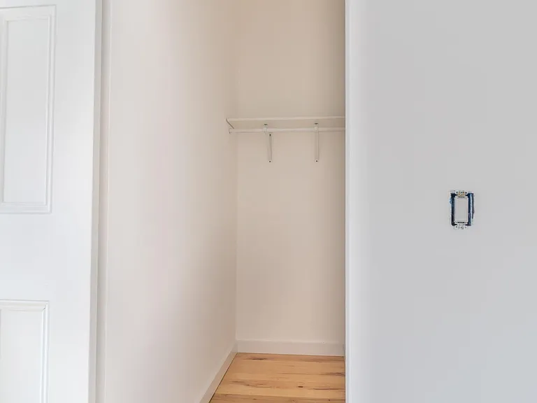 2519 Northwood Ave — Photo 19