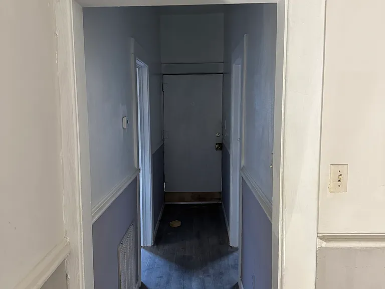 544 E Huntingdon St — Photo 5