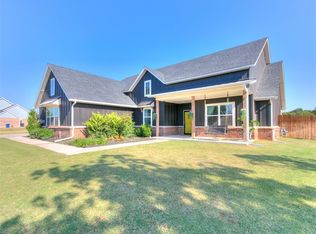 12140 Memory Ln, Edmond, OK 73025