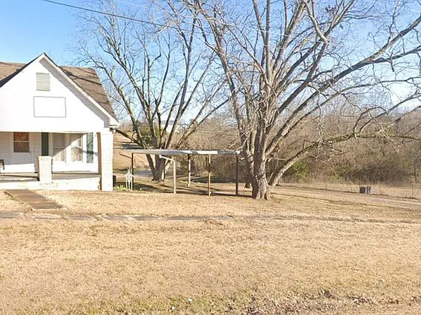 429 S Main St, Gurdon, AR 71743