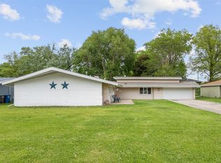 1403 Lewis Ave, Des Moines, IA 50315