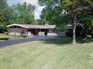 4916 Golfview Dr, Fort Wayne, IN 46818