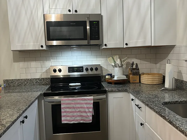 2035 New Linden Rd — Photo 5