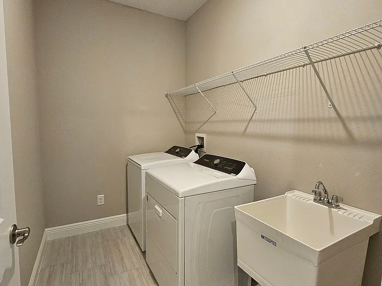 340 Birkdale Dr — Photo 17